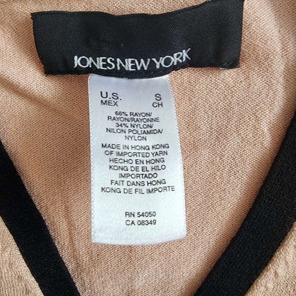 Jones New York Size S Pink Cardigan w/ Black Bow Coquette - Picture 3 of 9